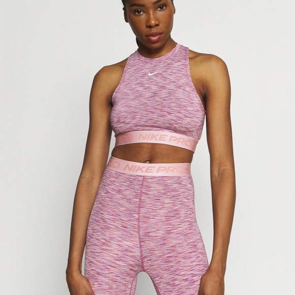 Nike Crop Top - Picture 3 of 4